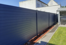 Blickdichte Zäune aus Aluminium